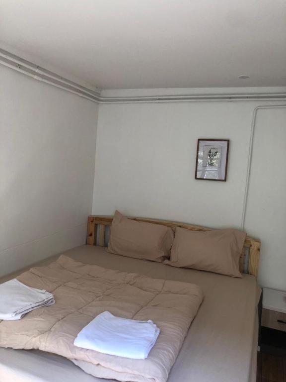 Nearthepark Backpack House Hostel Chiang Mai Ngoại thất bức ảnh